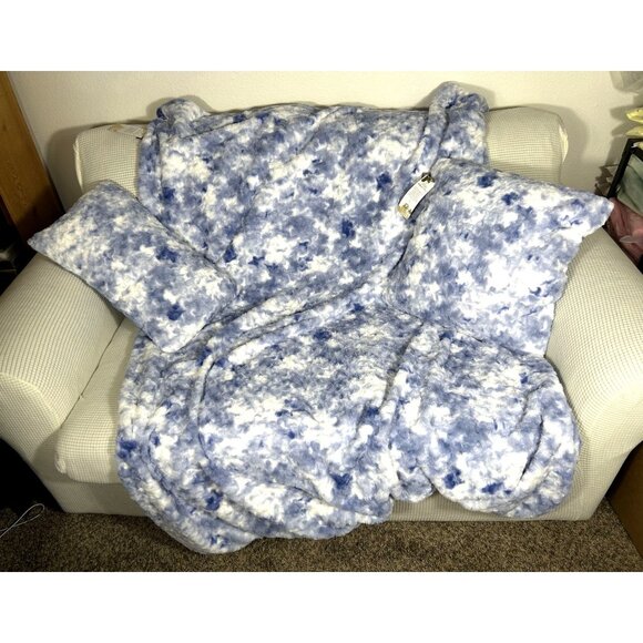 Aviva Stanoff  Blue White Painted Sky Blanket 2 Pillow Set, Super Soft, NWT, MSR - Picture 1 of 10